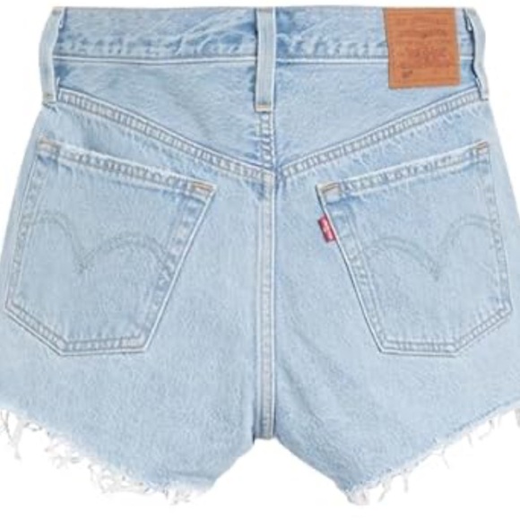 Levi's Pants - Levi's 501 light wash women’s jean shorts size W31